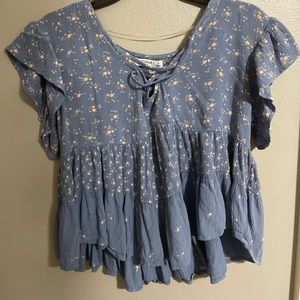 Size SMALL Arizona Blue Flower shirt. Maybe worn 3 times.